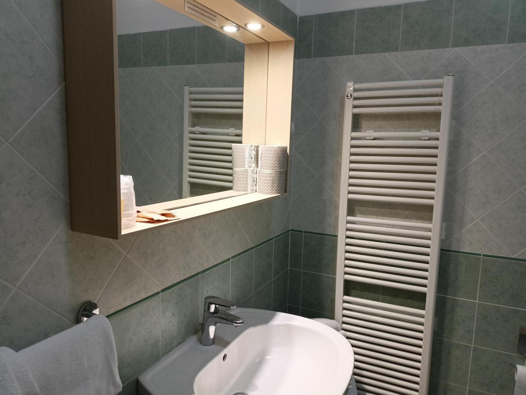Hotel Ariston Imperial Порто Гарибалди Екстериор снимка