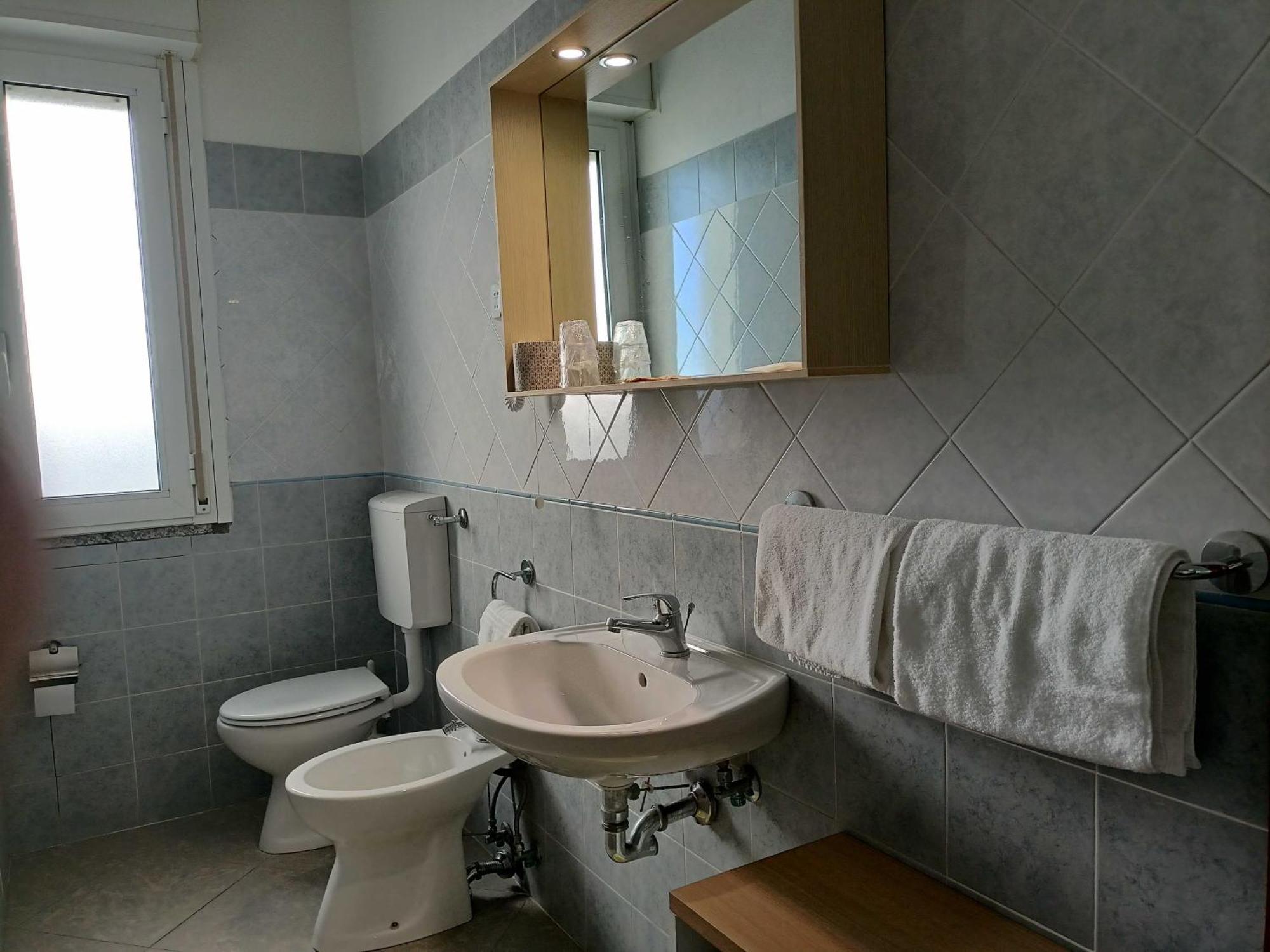 Hotel Ariston Imperial Порто Гарибалди Екстериор снимка